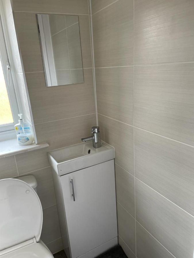 Brand New Studio Apartment With Beautiful Kitchen-Close To Liverpool City Centre Экстерьер фото